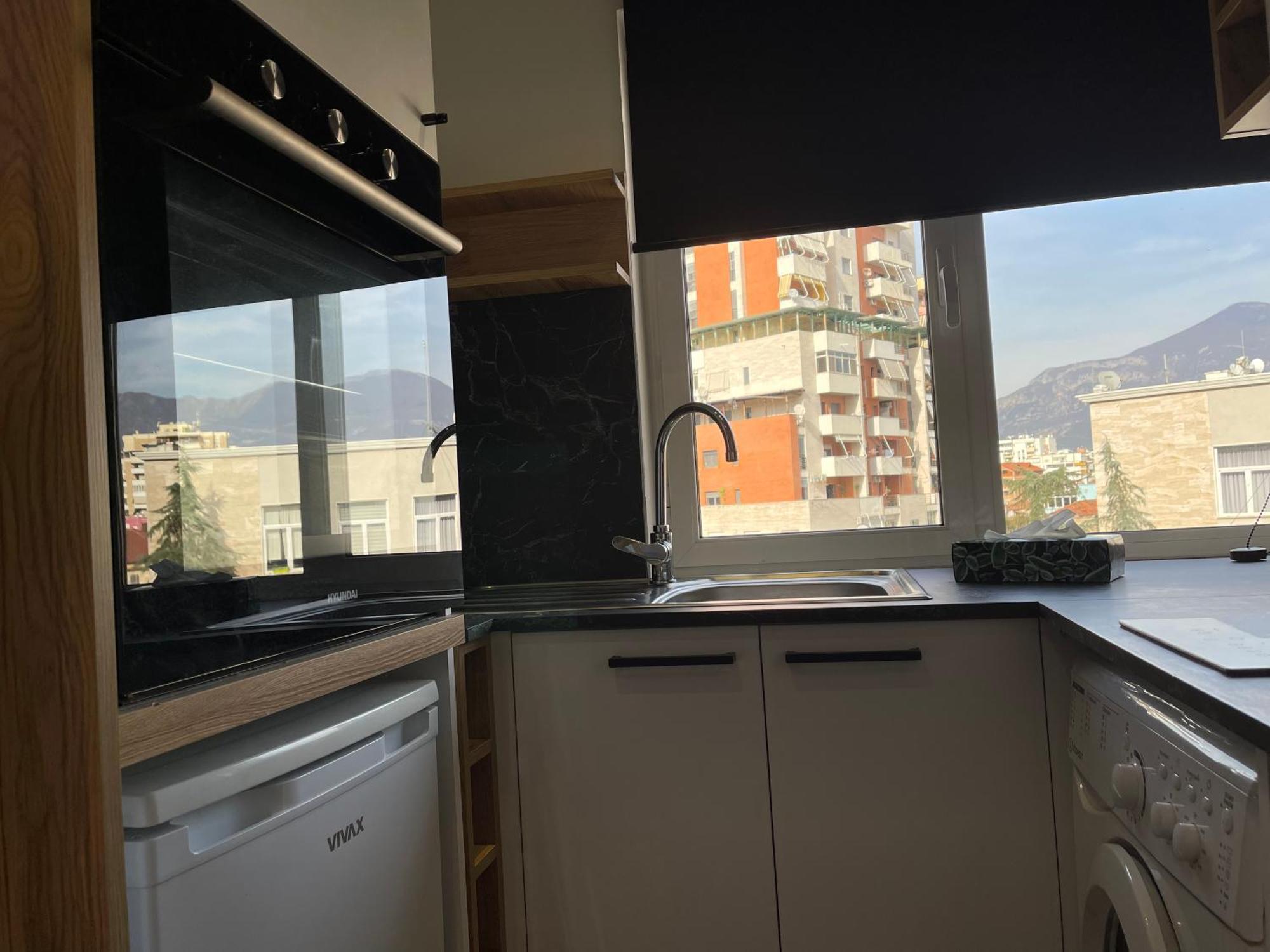 טיראנה Boutique Central Studio Apartments מראה חיצוני תמונה